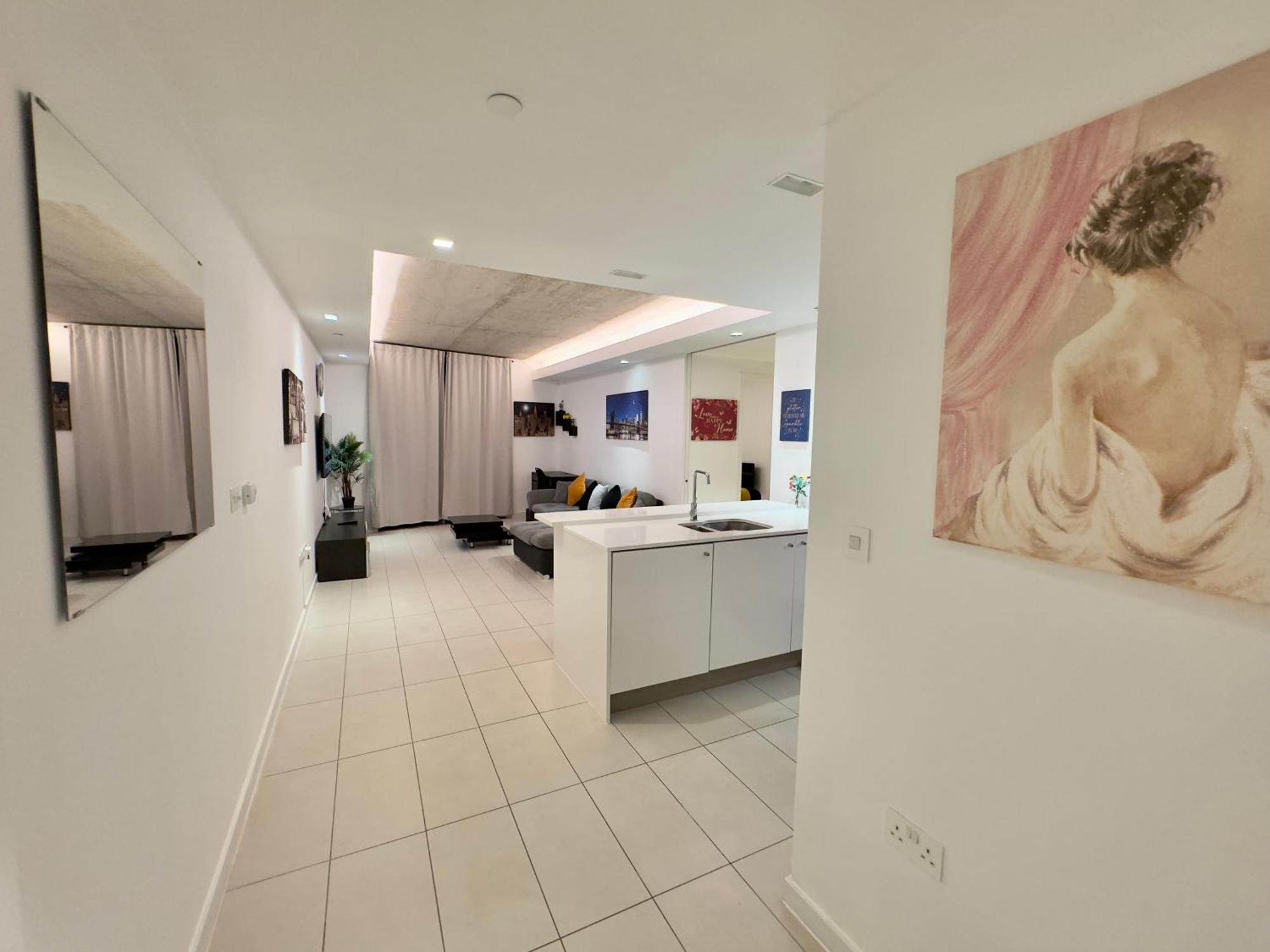 Excel Cosy With Balcony & River View Close To O2 Arena, Cable Car, Hall Apartament
