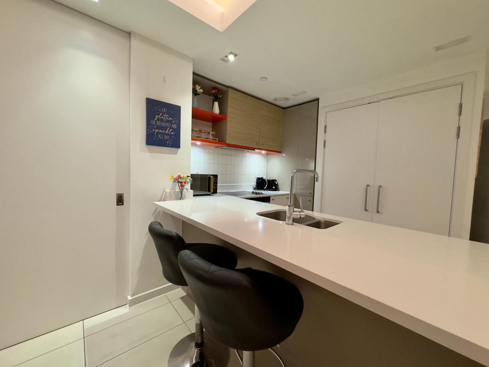 Excel Cosy With Balcony & River View Close To O2 Arena, Cable Car, Hall * Londra